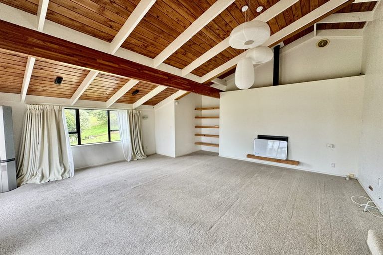 Photo of property in 161 West Harbour Drive, West Harbour, Auckland, 0618