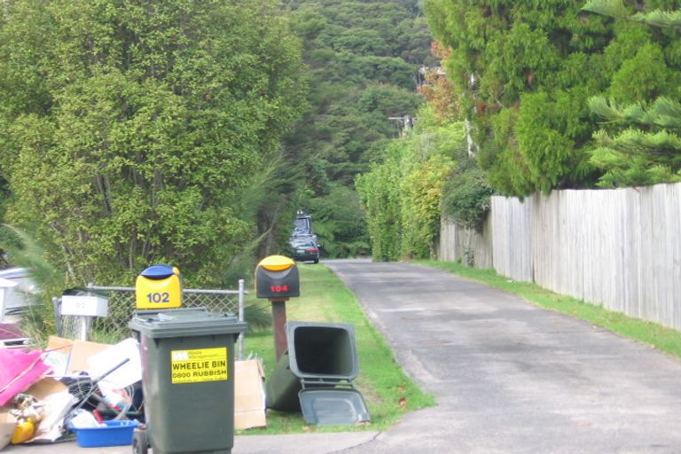 Photo of property in 104 Atkinson Road, Titirangi, Auckland, 0604
