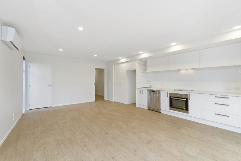 Photo of property in 3/61 Marshland Road, Shirley, Christchurch, 8061