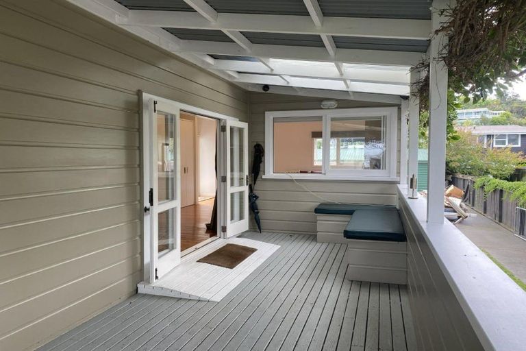 Photo of property in 2041 Ngunguru Road, Ngunguru, Whangarei, 0173