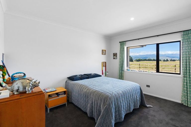 Photo of property in 947 Koputaroa Road, Koputaroa, Levin, 5575