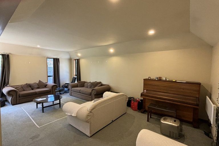 Photo of property in 136 Innes Road, St Albans, Christchurch, 8052