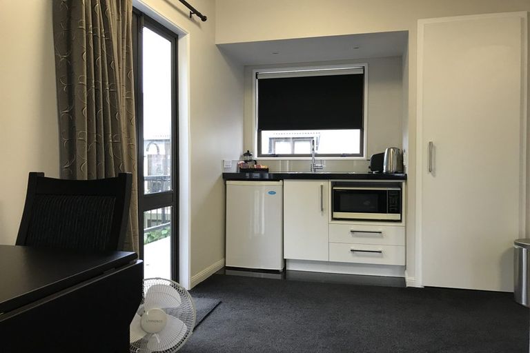 Photo of property in 4i Aubrey Street, Akaroa, 7520