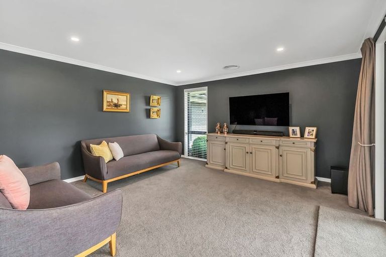 Photo of property in 9 Merino Crescent, Kirwee, 7571