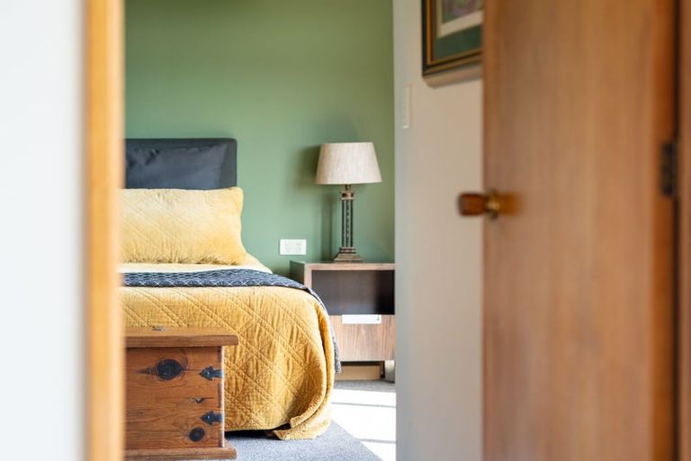 Photo of property in 245 Cannon Hill Crescent, Mount Pleasant, Christchurch, 8081