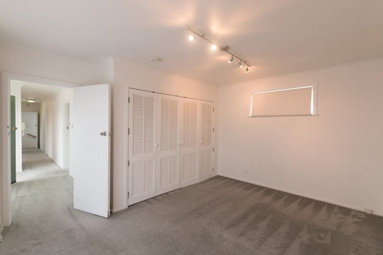 Photo of property in 86 Moa Road, Point Chevalier, Auckland, 1022