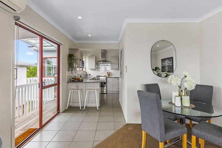 Photo of property in 167 Vipond Road, Stanmore Bay, Whangaparaoa, 0932