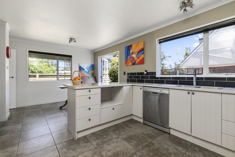 Photo of property in 12 Kotuku Place, Matua, Tauranga, 3110