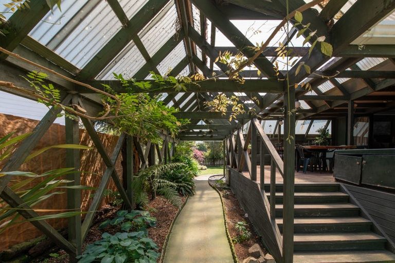 Photo of property in 34 Browning Crescent, Owhata, Rotorua, 3010