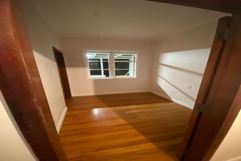 Photo of property in 35 Lovatt Crescent, Kensington, Whangarei, 0112