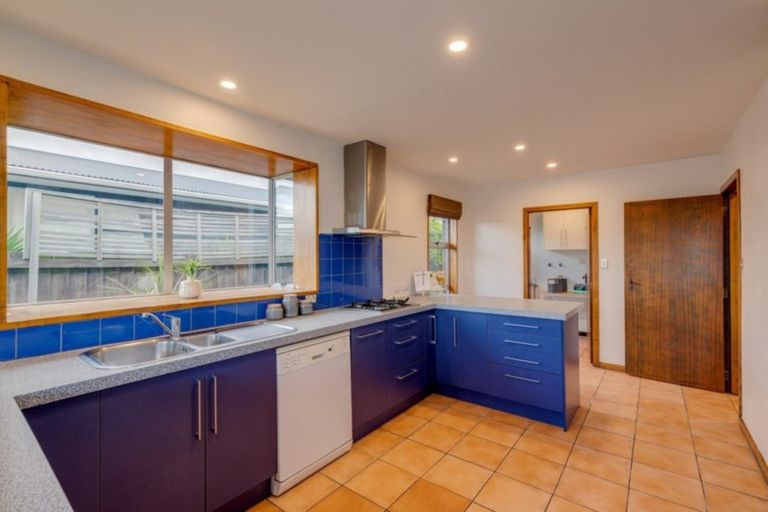 Photo of property in 535 Marine Parade, South New Brighton, Christchurch, 8062
