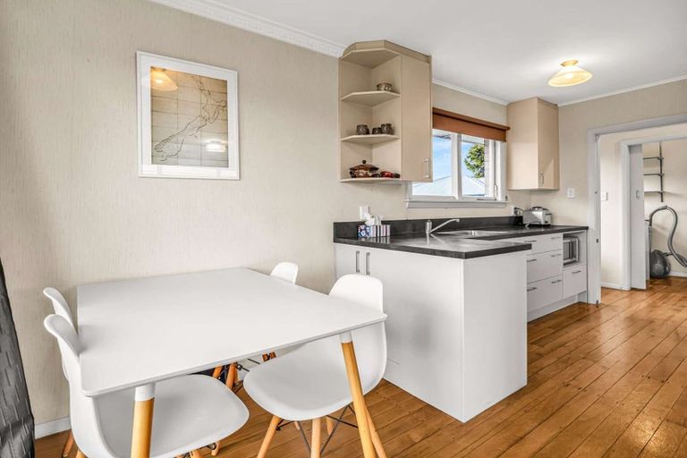 Photo of property in 11 Balcairn Street, Halswell, Christchurch, 8025