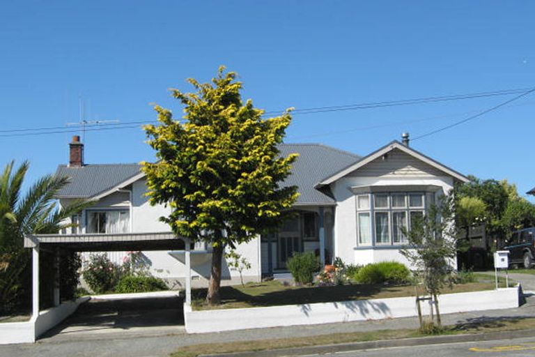 Photo of property in 16 Rolleston Street, Watlington, Timaru, 7910