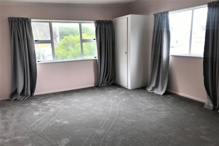 Photo of property in 9 Nayland Street, Clifton, Christchurch, 8081