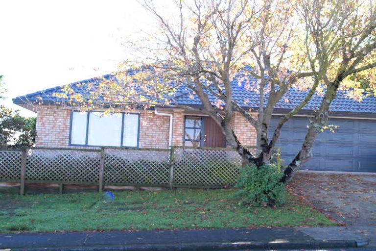 Photo of property in 47 Rodney Street, Howick, Auckland, 2014