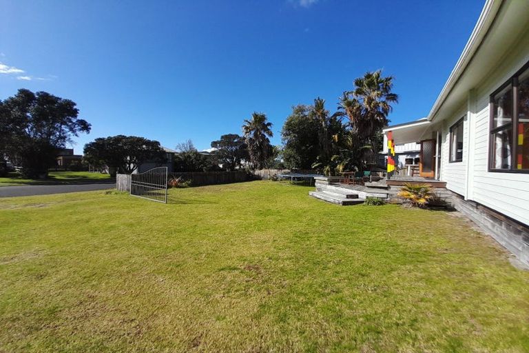 Photo of property in 227 Kenwood Drive, Matarangi, Whitianga, 3592