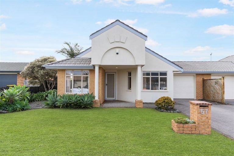 Photo of property in 57 Fernbrook Close, Burswood, Auckland, 2013