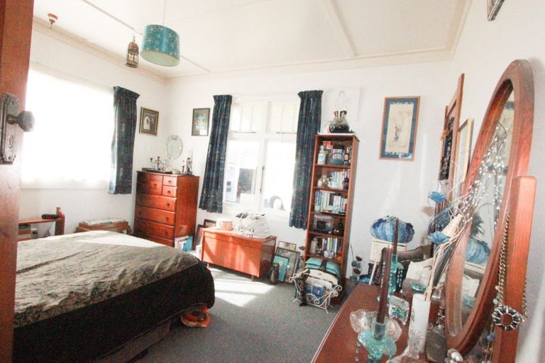 Photo of property in 711 No 2 Line, Fordell, Whanganui, 4572