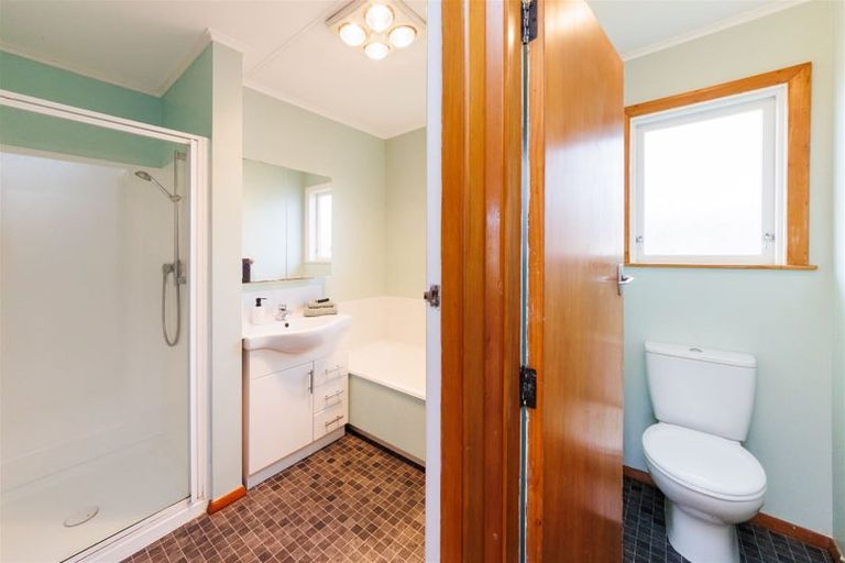 Photo of property in 39 Abraham Crescent, Milson, Palmerston North, 4414