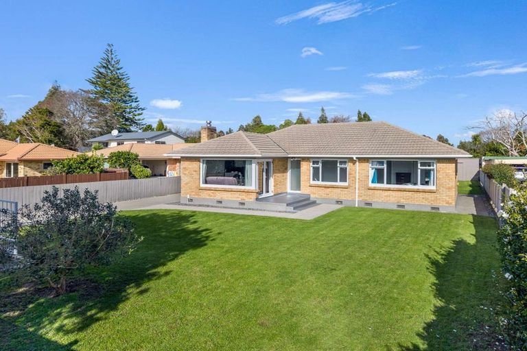 Photo of property in 1 Riverside Drive, Whakatane, 3120