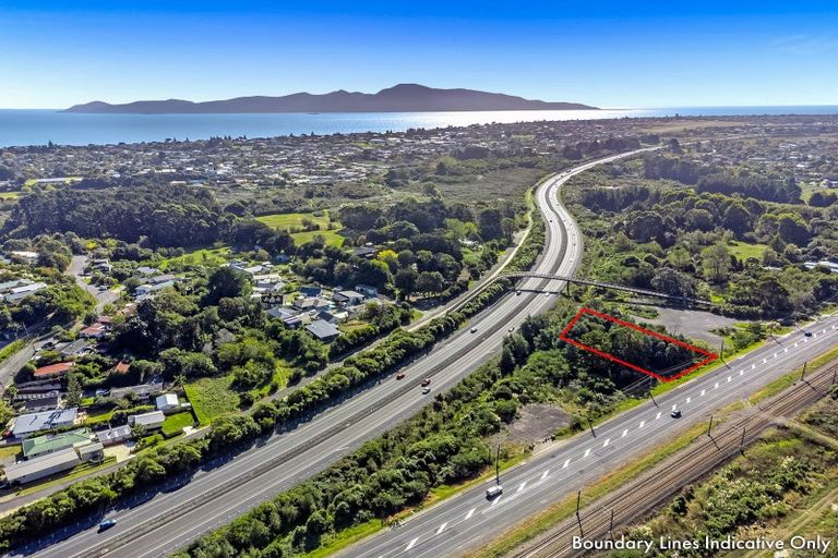 Photo of property in 252 Main Road South, Raumati South, Paraparaumu, 5032
