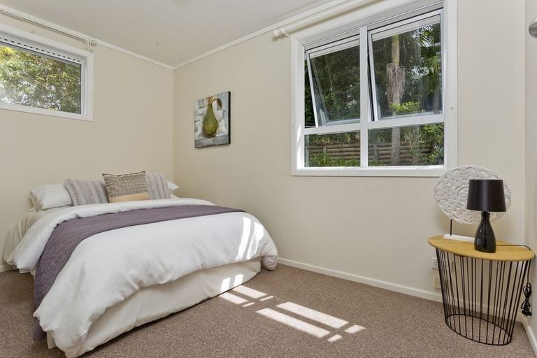 Photo of property in 1/33 Hythe Terrace, Mairangi Bay, Auckland, 0630