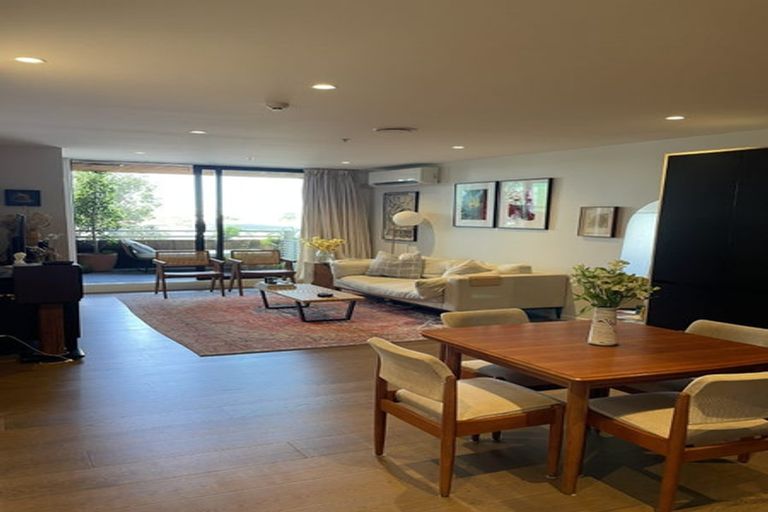 Photo of property in 201/64 Victoria Street, Onehunga, Auckland, 1061