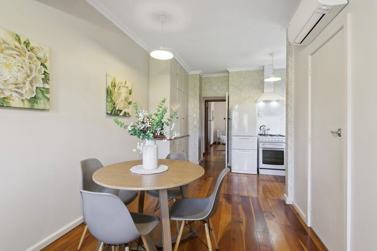 Photo of property in 16 Athens Street, Miramar, Wellington, 6022