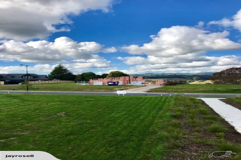 Photo of property in 15 Hanlow Place, Pyes Pa, Tauranga, 3112