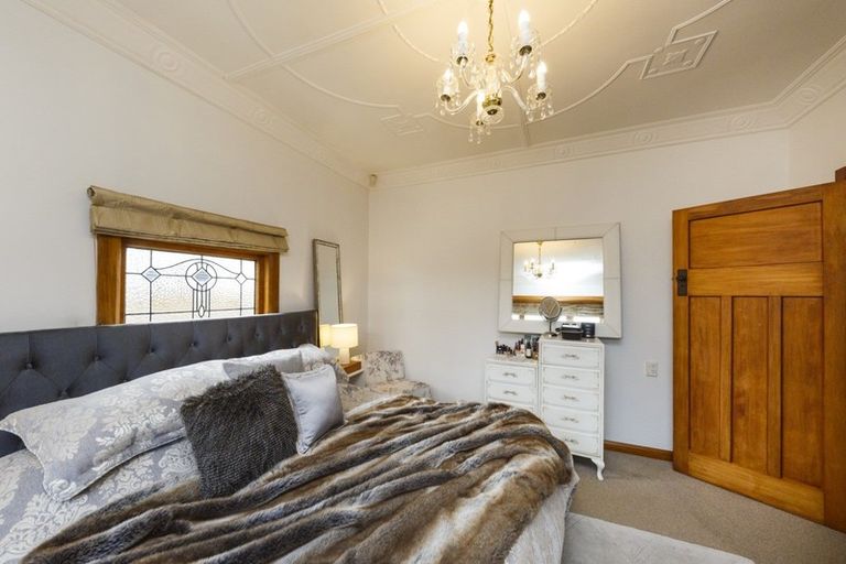 Photo of property in 10 Mahoe Avenue, Takaro, Palmerston North, 4410