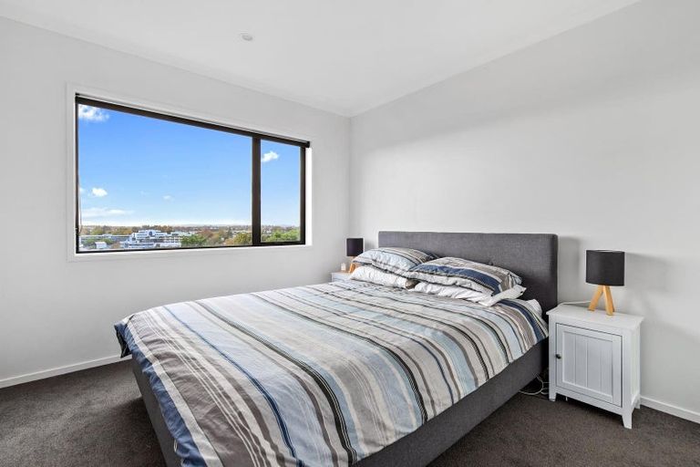 Photo of property in 9/14 Ruakiwi Road, Hamilton Lake, Hamilton, 3204