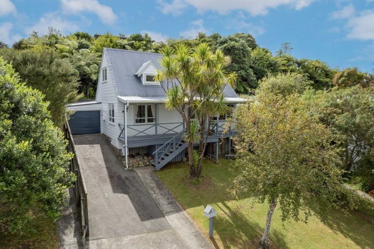 Photo of property in 16 Gainsborough Grove, Belmont, Lower Hutt, 5010