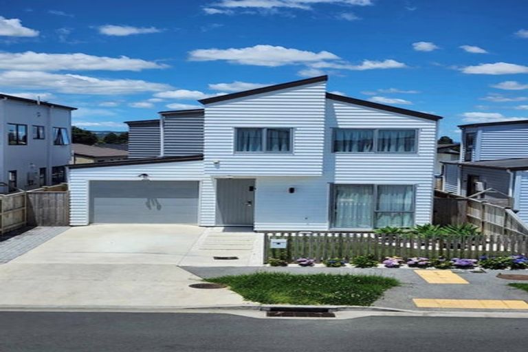 Photo of property in 81 Bellbird Street, Papakura, 2110