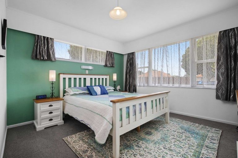 Photo of property in 1/20 Victoria Street, Pukekohe, 2120