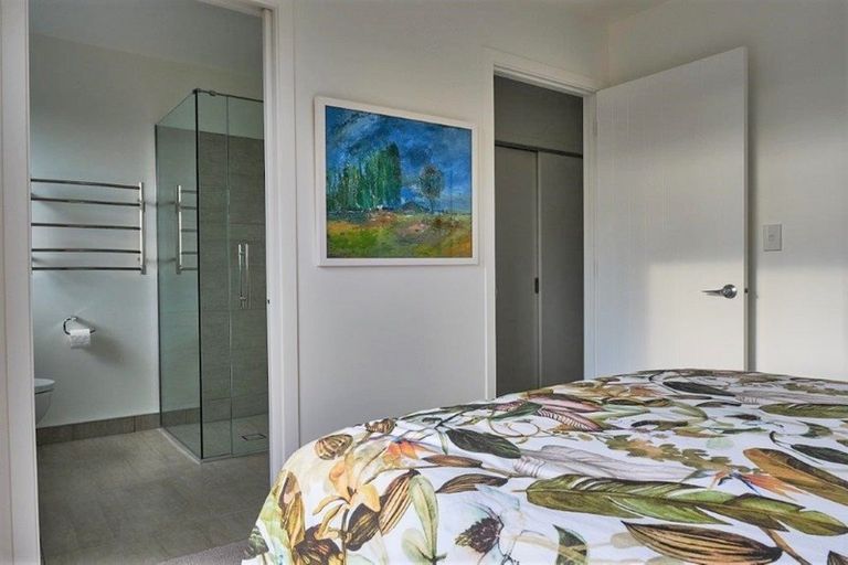 Photo of property in 2 Williams Drive, Fox Glacier, 7886