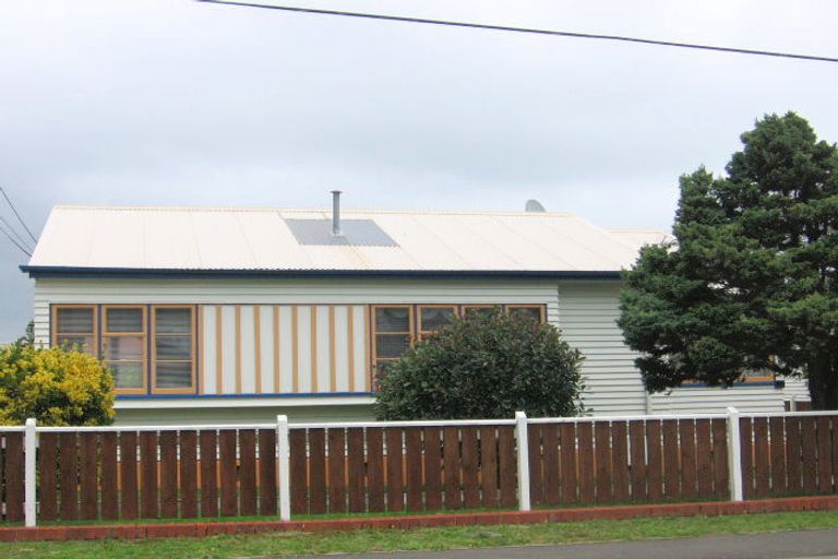 Photo of property in 11 Tirangi Road, Moera, Lower Hutt, 5010