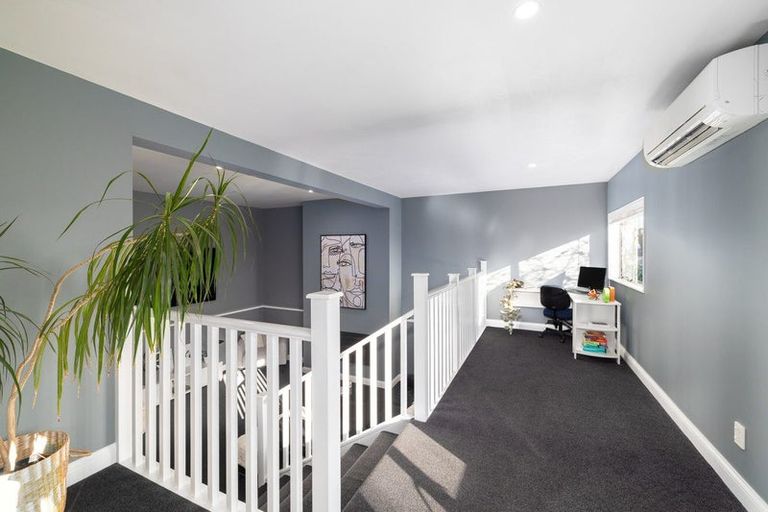 Photo of property in 4 Tau Crescent, Diamond Harbour, 8972