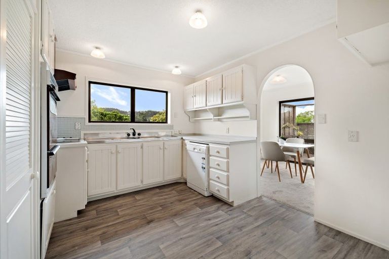 Photo of property in 5 Redmount Place, Red Hill, Papakura, 2110