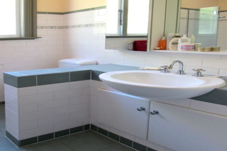 Photo of property in 32 Konini Road, Hataitai, Wellington, 6021