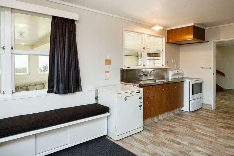 Photo of property in 19 Shelley Street, Roslyn, Palmerston North, 4414