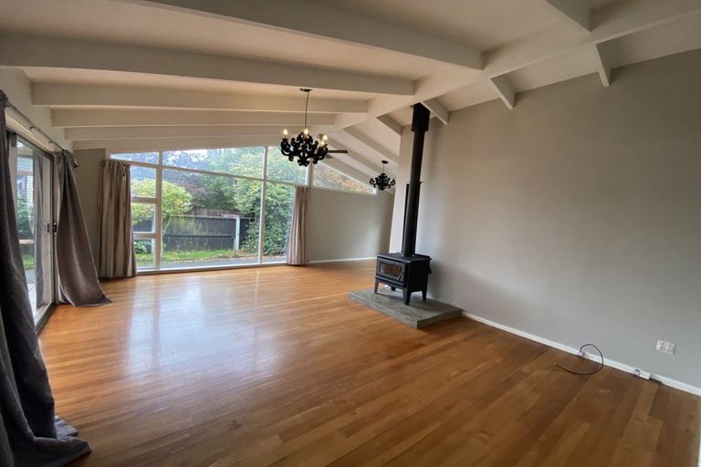 Photo of property in 37 Sparks Road, Hoon Hay, Christchurch, 8025