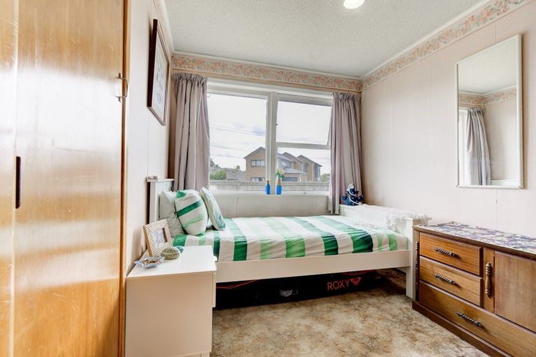 Photo of property in 37 Yvonne Street, Melville, Hamilton, 3206