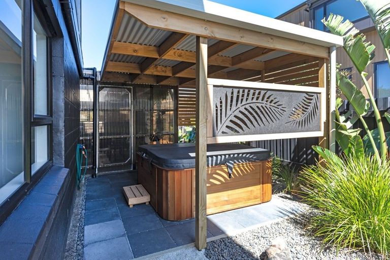 Photo of property in 142 Captain Cook Road, Cooks Beach, Whitianga, 3591