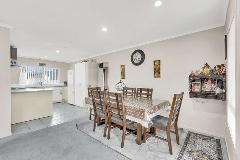 Photo of property in 63 Stratford Road, Manurewa, Auckland, 2105