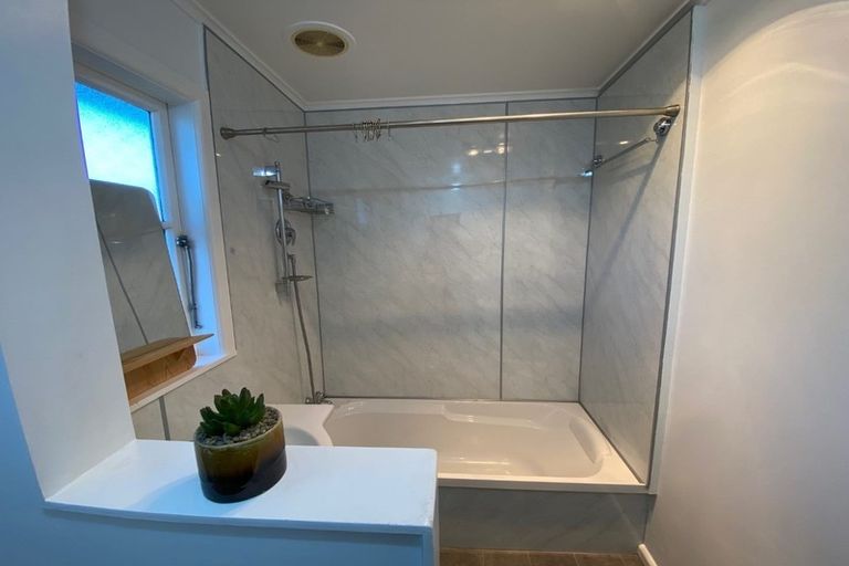 Photo of property in 42 Oldham Avenue, Onekawa, Napier, 4110