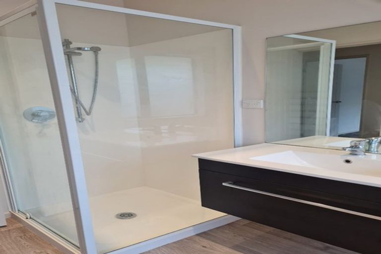 Photo of property in 8 Rollin Street, Heathcote Valley, Christchurch, 8022