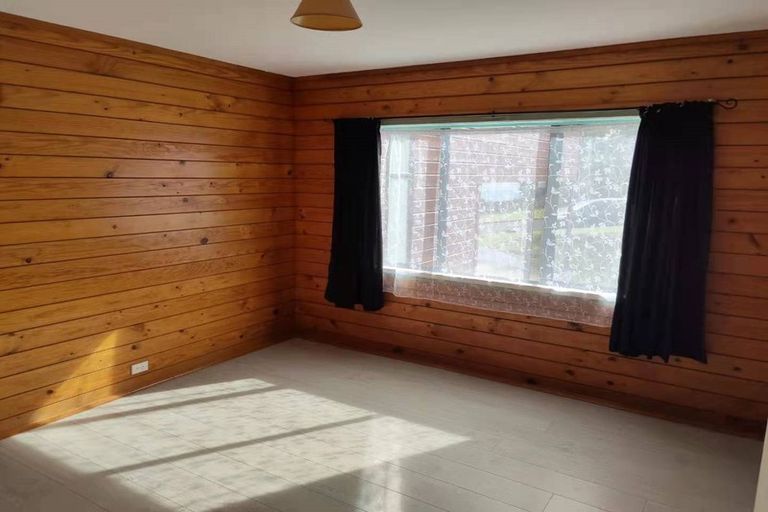 Photo of property in 15 Mona Vale, West Harbour, Auckland, 0618