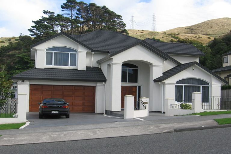 Photo of property in 19 Waverton Terrace, Churton Park, Wellington, 6037