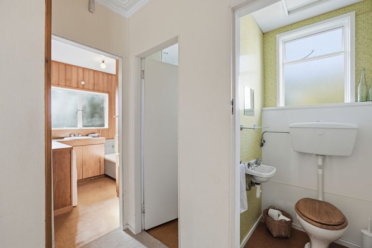 Photo of property in 213 Musselburgh Rise, Andersons Bay, Dunedin, 9013
