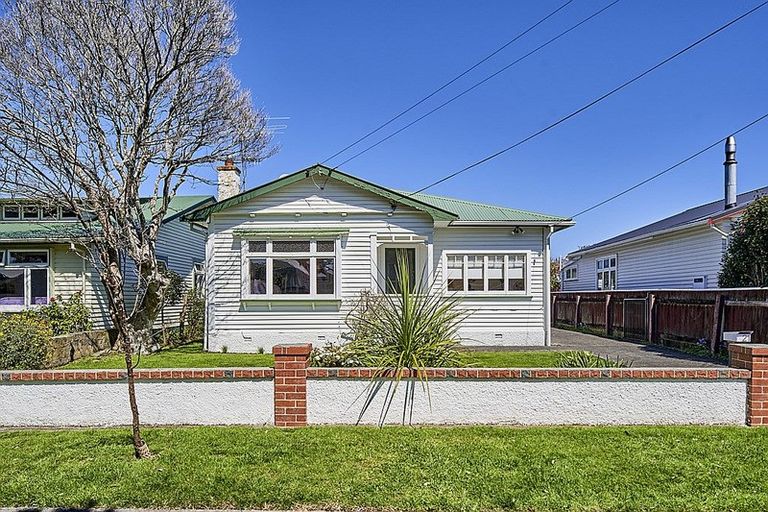 Photo of property in 21 Ariki Street, Boulcott, Lower Hutt, 5010